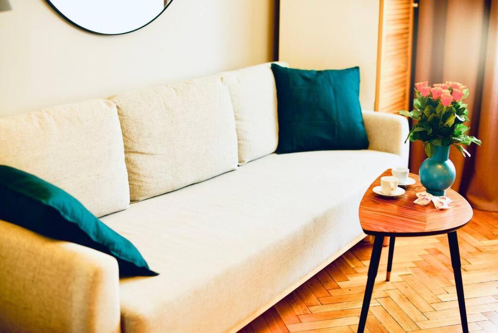 Apartment With National Stadion View, Free Parking Warschau Buitenkant foto