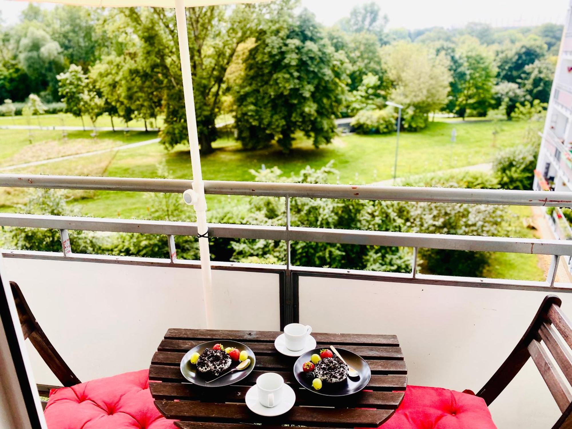Apartment With National Stadion View, Free Parking Warschau Buitenkant foto